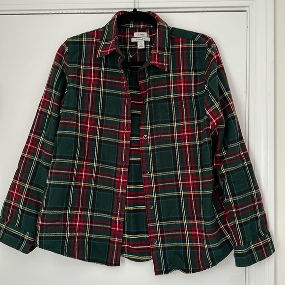 L.L. Bean Tops - EUC L.L.Bean flannel sz petite small